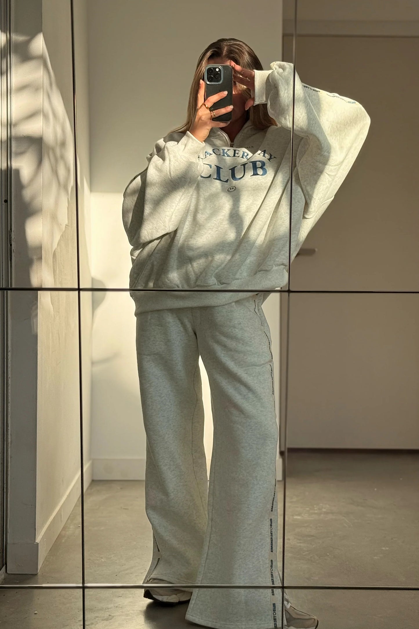 CRACKER DAY CLUB Cloud Racer Sweatpants | Grey Marle