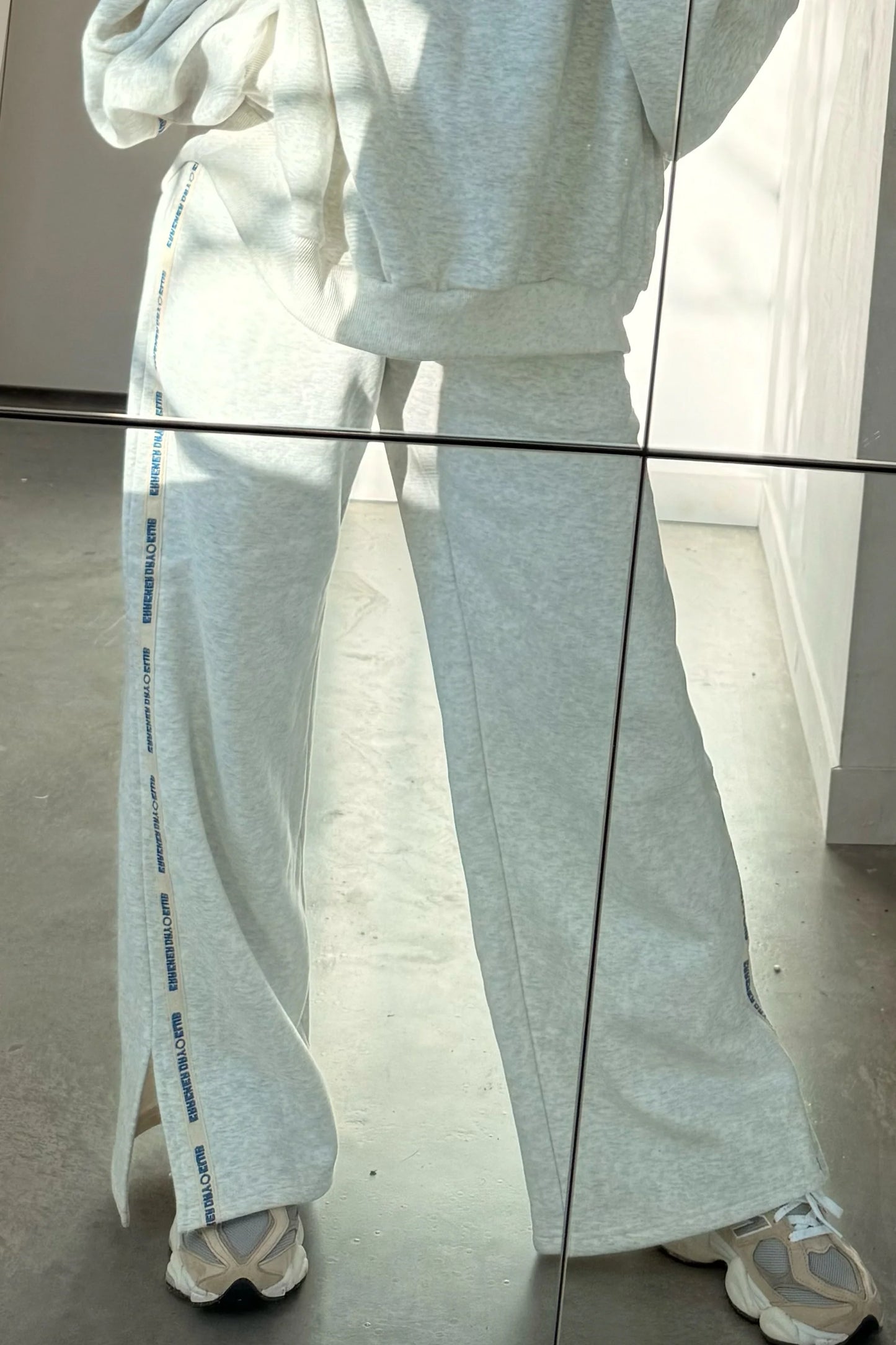 CRACKER DAY CLUB Cloud Racer Sweatpants | Grey Marle