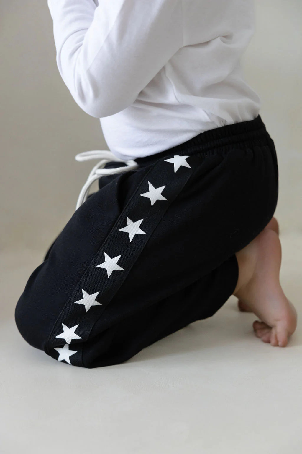VIKA Stellar Star Pant - Black