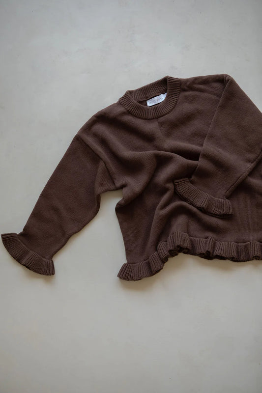 BELLE & SUN Frill Pullover | Cocoa