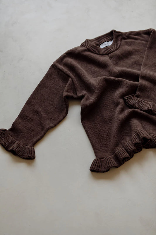 BELLE & SUN Frill Pullover | Cocoa